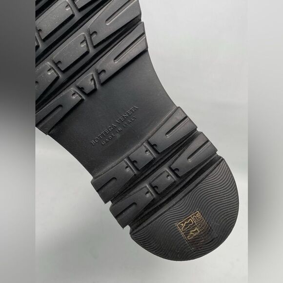 Bottega Veneta Lug Sole Leather Chelsea Boots size 38.5 - Picture 16 of 16